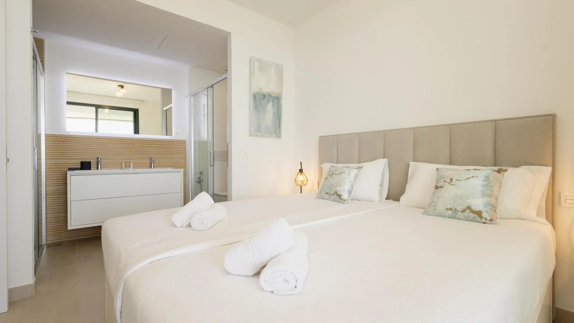 Modern Apartment, With Large Terrace And Panoramic Sea Views, In Fuengirola Malaga Spain